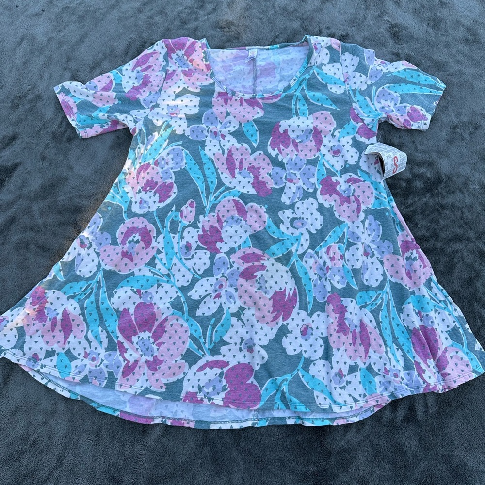 LuLaRoe Perfect T size smalll floral